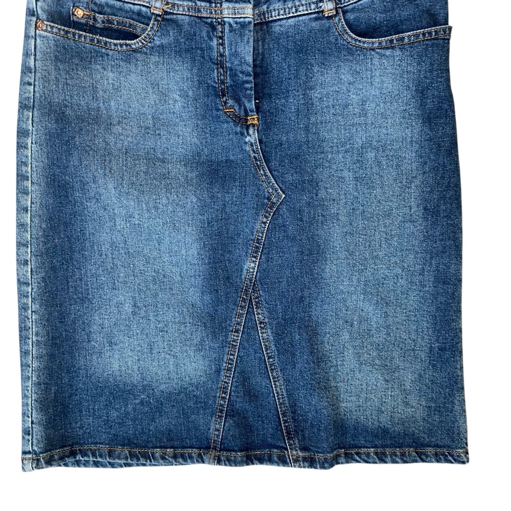 Vintage Y2K BCBG Faded Medium Wash Denim Bronze Grommet Trim Skirt Size 6 - Picture 3 of 7